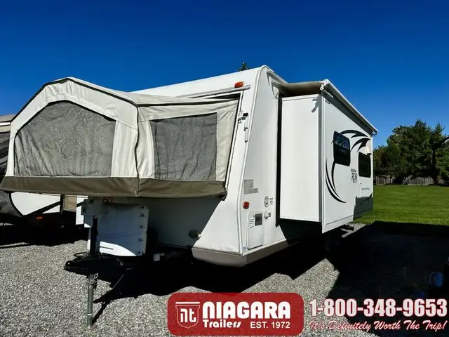 2010 FOREST RIVER ROCKWOOD ROO 235S Hybrid - Photo 2