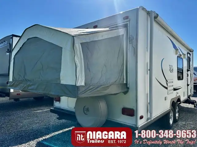 2010 FOREST RIVER ROCKWOOD ROO 235S Hybrid - Photo 5