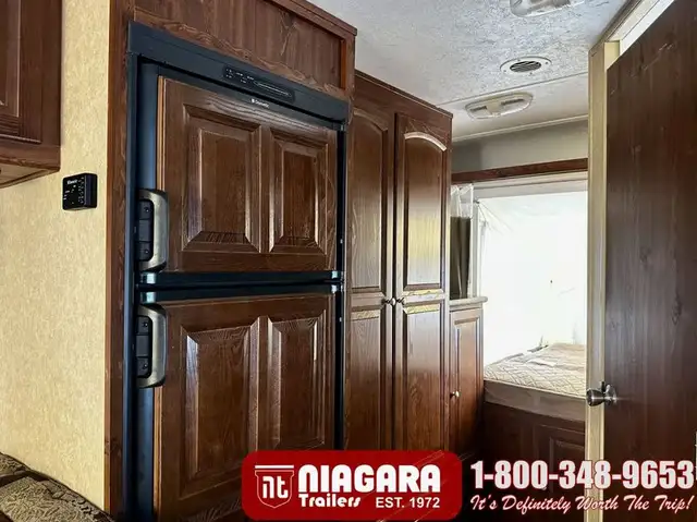 2010 FOREST RIVER ROCKWOOD ROO 235S Hybrid - Photo 18