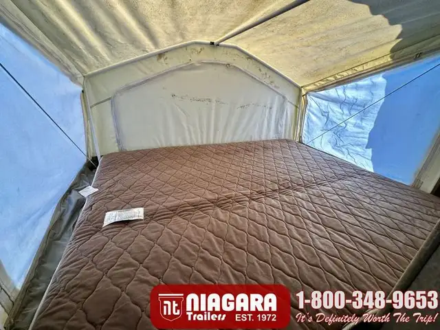 2010 FOREST RIVER ROCKWOOD ROO 235S Hybrid - Photo 19