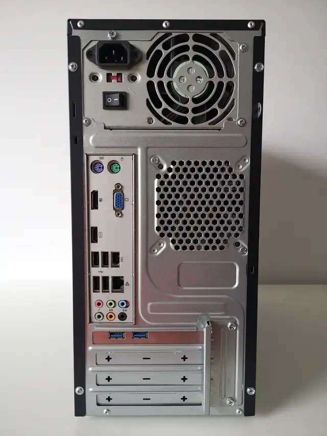 Custom Desktop Q8400, 4GB RAM, 160GB HDD，DVDRW - $120 - Photo 3