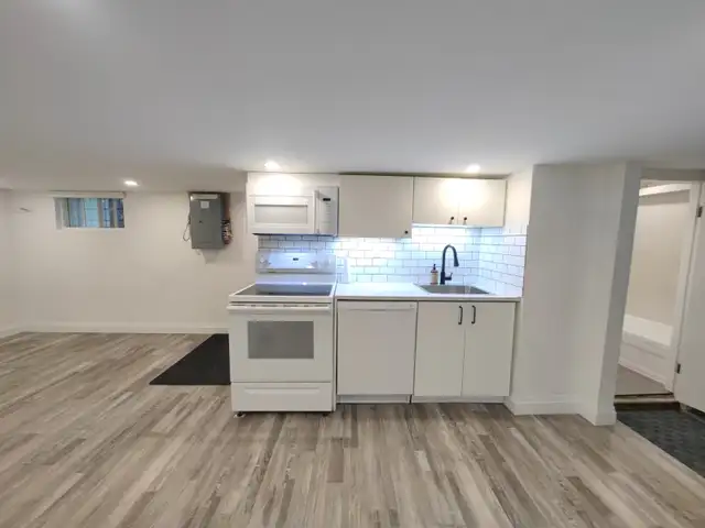 $1395/mo Basement Unit Includes All Utilities - King & Sherman