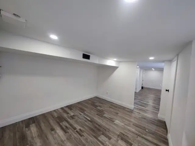 $1395/mo Basement Unit Includes All Utilities - King & Sherman - Photo 7