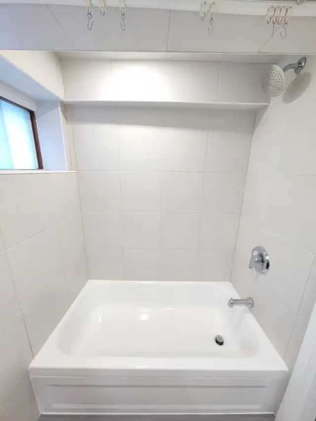 $1395/mo Basement Unit Includes All Utilities - King & Sherman - Photo 9