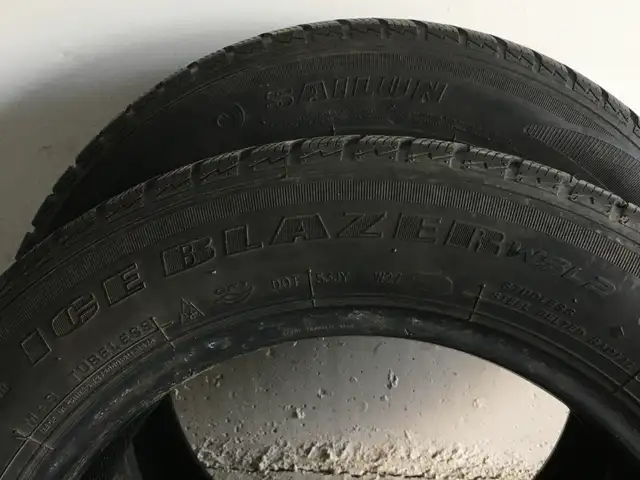 Free Pair of Used Tires 205/60R16 - Photo 2