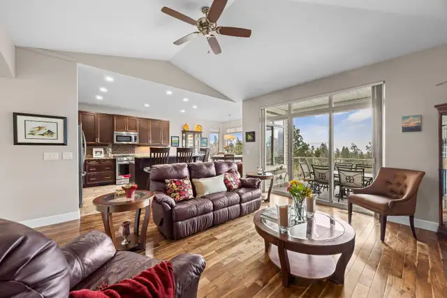 $979,900 55 Community Lake View - Photo 3