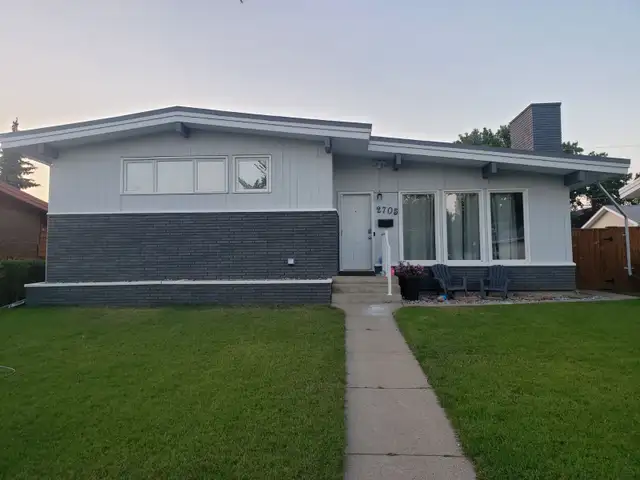 6 Bedroom House for Sale