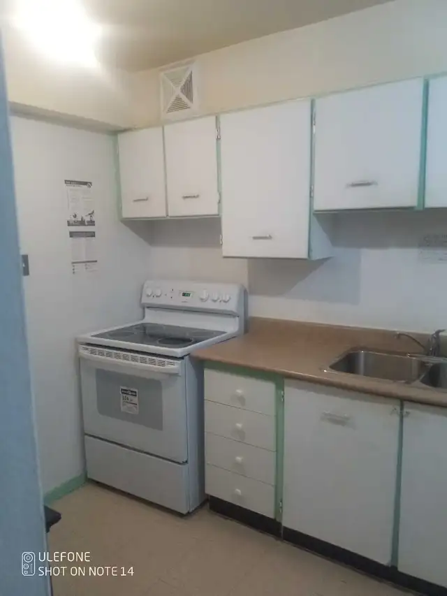 private bedroom for rent for June 1st 2026. - Photo 3