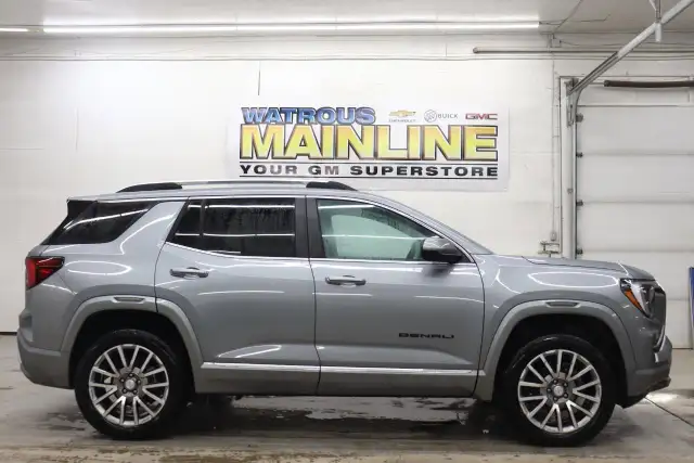 2026 GMC Terrain Denali - Photo 2