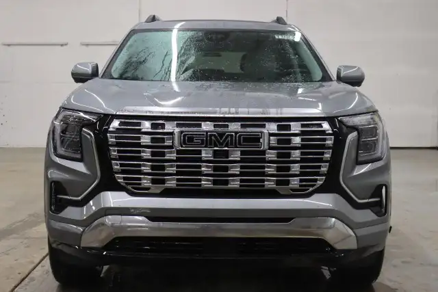 2026 GMC Terrain Denali - Photo 3