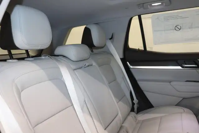 2026 GMC Terrain Denali - Photo 36