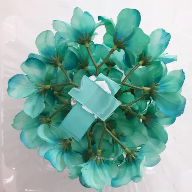 1 BEAU BOUQUET DE FLEURS NEUF, TURQUOISE DÉCO OU CADEAU: $5.00 - Photo 2
