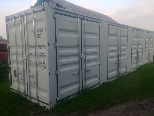 4 Side Entry Container