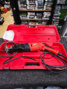 Scie alternative électrique