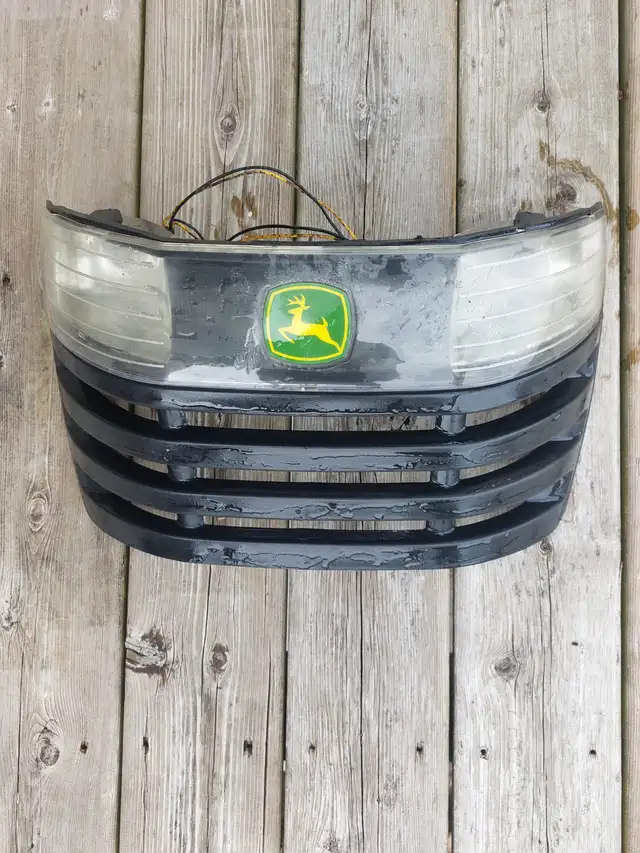 PARTING OUT JOHN DEERE L111 - Photo 5