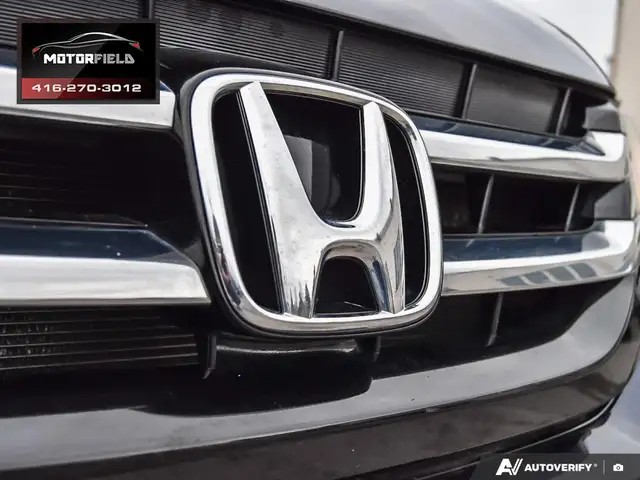 2016 Honda Odyssey EX-L w/ Navi Accident Free, Sunroof, Loaded - Photo 8