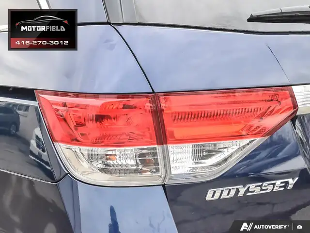 2016 Honda Odyssey EX-L w/ Navi Accident Free, Sunroof, Loaded - Photo 11