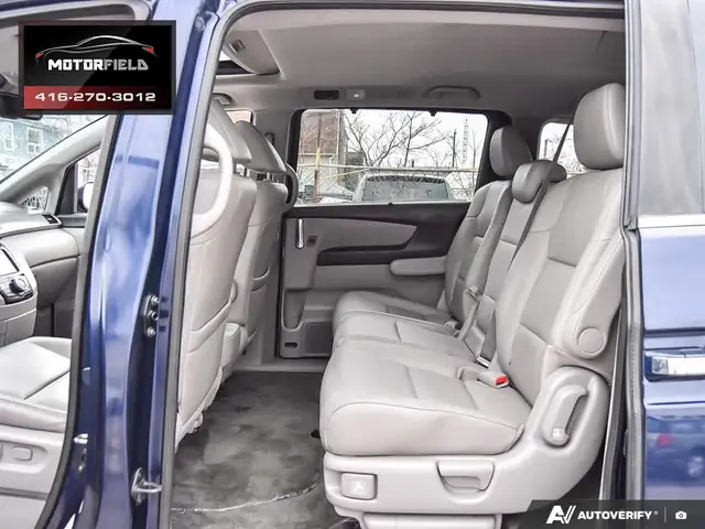2016 Honda Odyssey EX-L w/ Navi Accident Free, Sunroof, Loaded - Photo 22