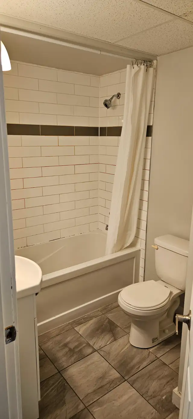 Studio Apartment for Rent – $750/month (Utilities Extra) - Photo 3