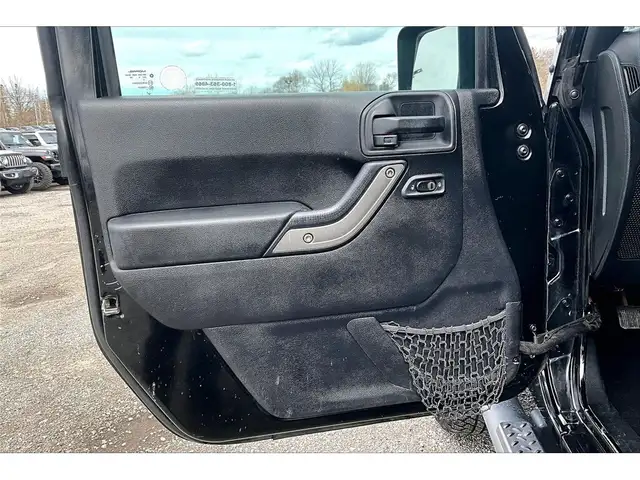 2016 Jeep WRANGLER UNLIMITED Sport 4Dr | 6Spd Manual | AS IS | 4 - Photo 17