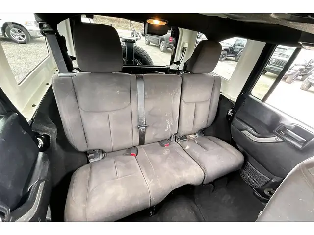 2016 Jeep WRANGLER UNLIMITED Sport 4Dr | 6Spd Manual | AS IS | 4 - Photo 26