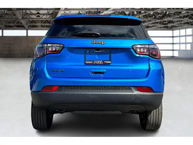 2025 Jeep Compass ALTITUDE | Sun & Sound | Driver Assist & Conv - Photo 4