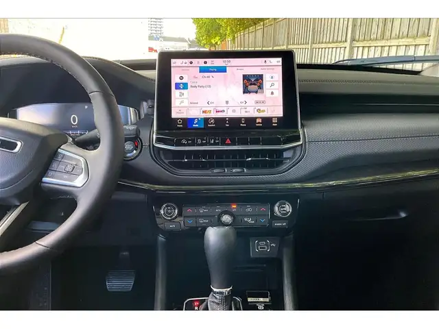 2025 Jeep Compass ALTITUDE | Sun & Sound | Driver Assist & Conv - Photo 7