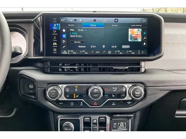 2024 Jeep Wrangler Sahara 4Dr V6 | 12.3\' Screen | Side Steps | - Photo 6