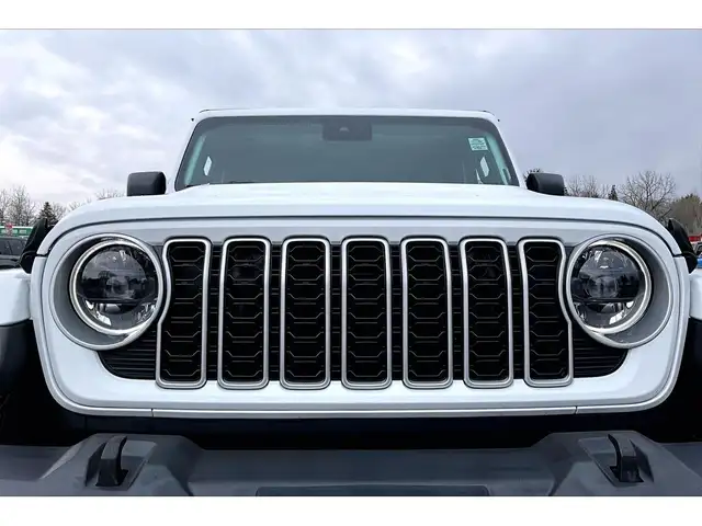 2024 Jeep Wrangler Sahara 4Dr V6 | 12.3\' Screen | Side Steps | - Photo 29