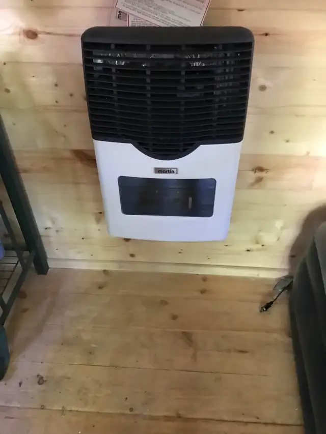 Bunkie,  cabin - Photo 2