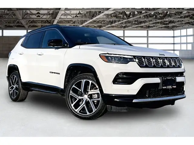 2024 Jeep Compass Limited Elite | Driver Assist Group | NAV | 4X - Photo 11