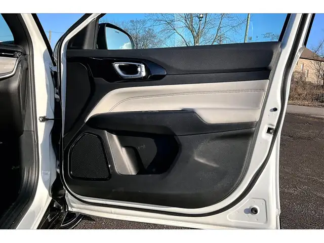 2024 Jeep Compass Limited Elite | Driver Assist Group | NAV | 4X - Photo 19