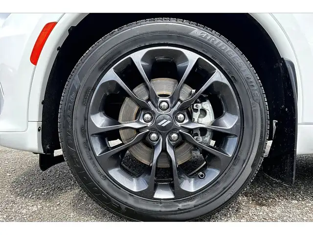 2024 Dodge Durango SXT Blacktop | 7Seat | HeatedSeats | AWD - Photo 8