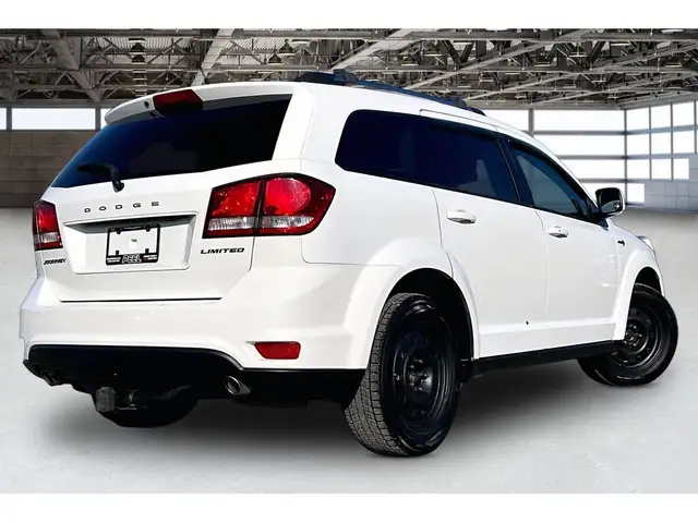 2014 Dodge Journey Limited 7Seat | AS IS | FWD - Photo 2