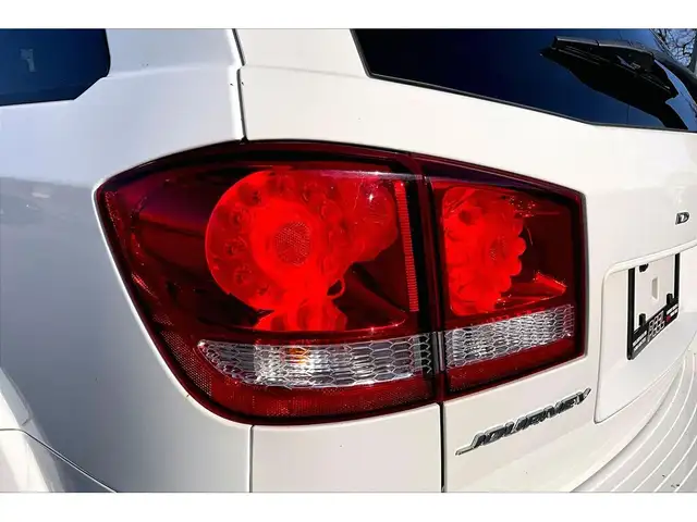 2014 Dodge Journey Limited 7Seat | AS IS | FWD - Photo 31