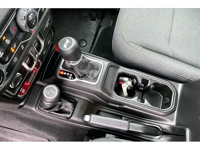 2025 Jeep Wrangler Willys 4Dr V6 | Heated Seats | Safety Group | - Photo 14