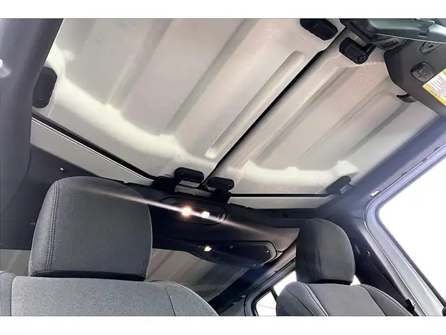 2025 Jeep Wrangler Willys 4Dr V6 | Heated Seats | Safety Group | - Photo 17