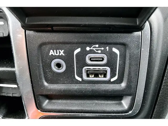 2025 Jeep Wrangler Willys 4Dr V6 | Heated Seats | Safety Group | - Photo 24