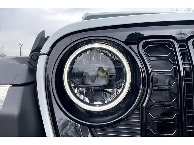 2025 Jeep Wrangler Willys 4Dr V6 | Heated Seats | Safety Group | - Photo 30