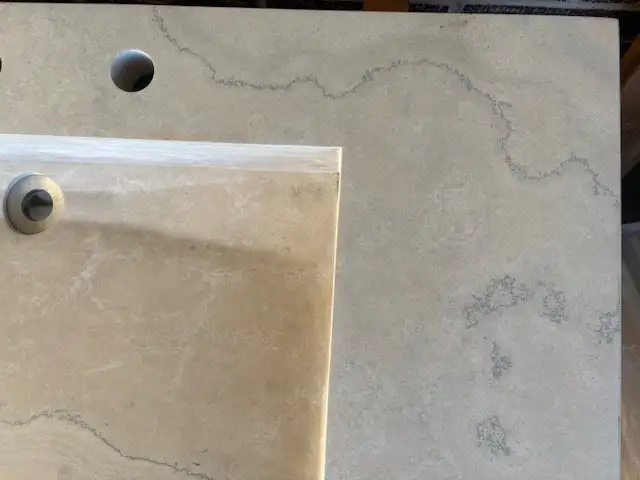 Quartz Countertop with Integrated Sink - Contact now - Photo 2