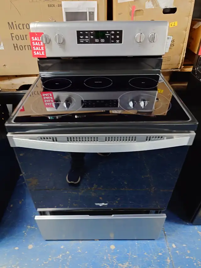 Whirlpool '30' Stainless Steel Freestanding Electric Range