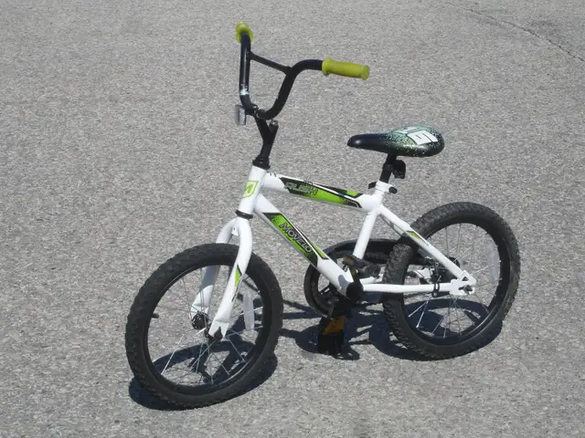 BOY'S SIZE 16' MOVELO RUSH MOUNTAIN BIKE FIRST $45.00 FIRM! - Photo 2