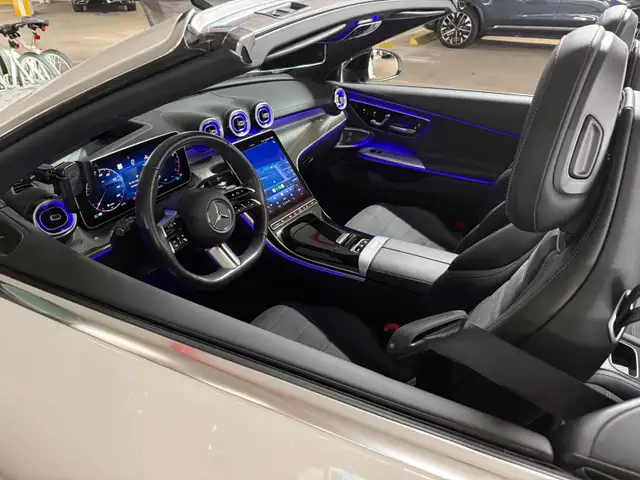 Mercedes Benz CLE Cabriolet - Photo 8