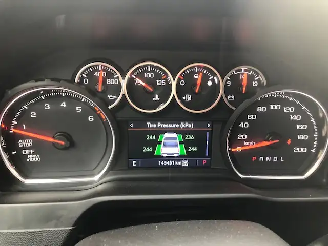 2022 Chevrolet Silverado 1500 LTD LT z71 off road 4x4 no acciden - Photo 11