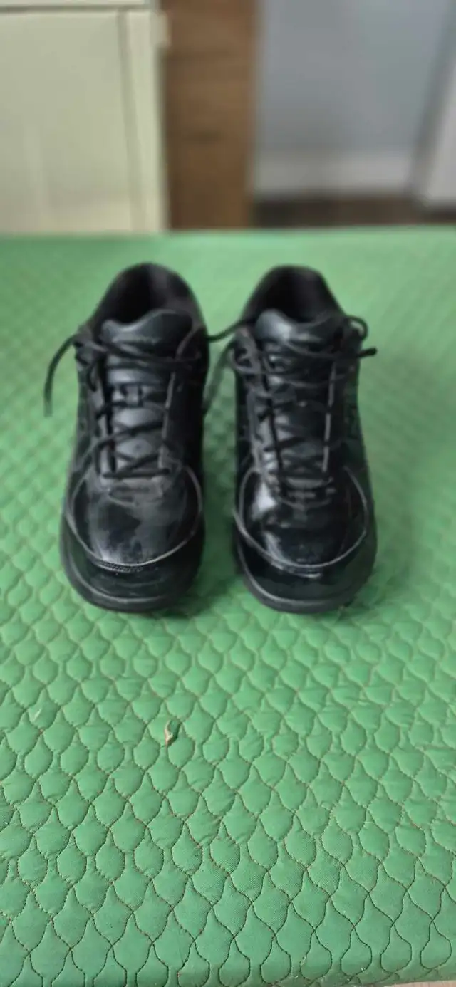 New Balance Shoes size 12 - Photo 2