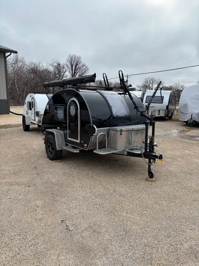 GORGEOUS 2021 NUCAMP TAG XL BOONDOCK LOADED WITH EXTRAS!!