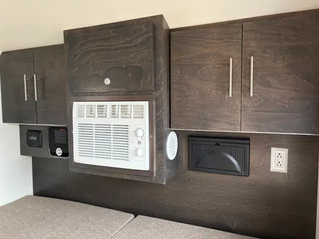 GORGEOUS 2021 NUCAMP TAG XL BOONDOCK LOADED WITH EXTRAS!! - Photo 6