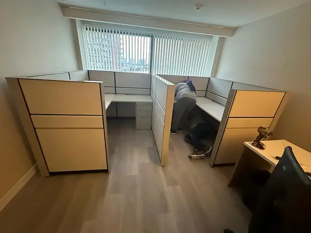 High-Quality Used Teknion Cubicles/Workstations For Sale!