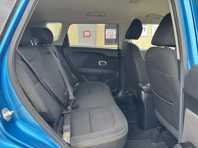 2015 Kia Soul EX - Photo 15