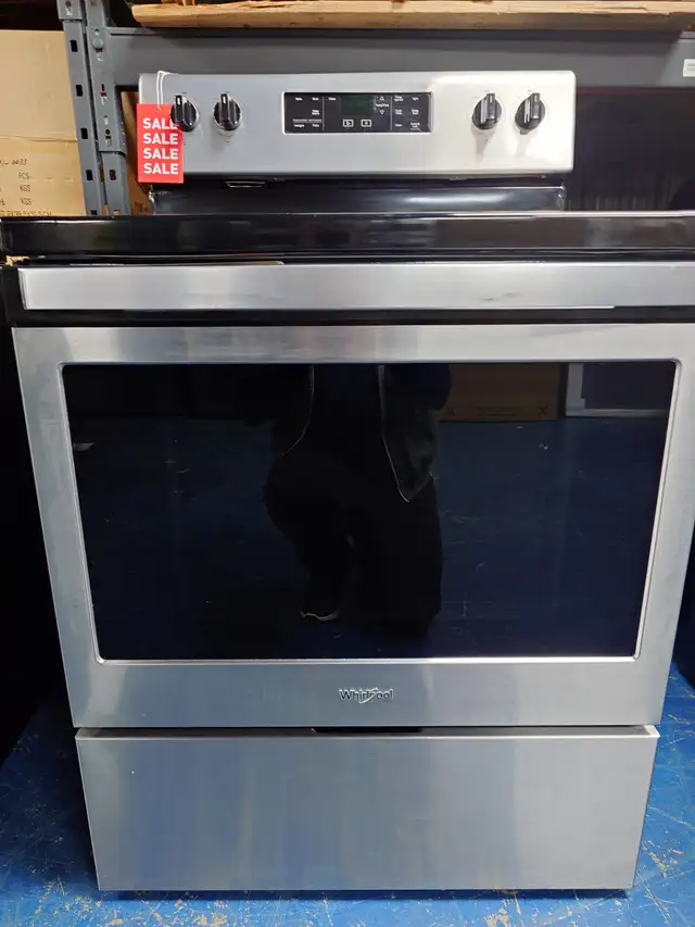 Whirlpool '30' Stainless Steel Freestanding Electric Range - Photo 6